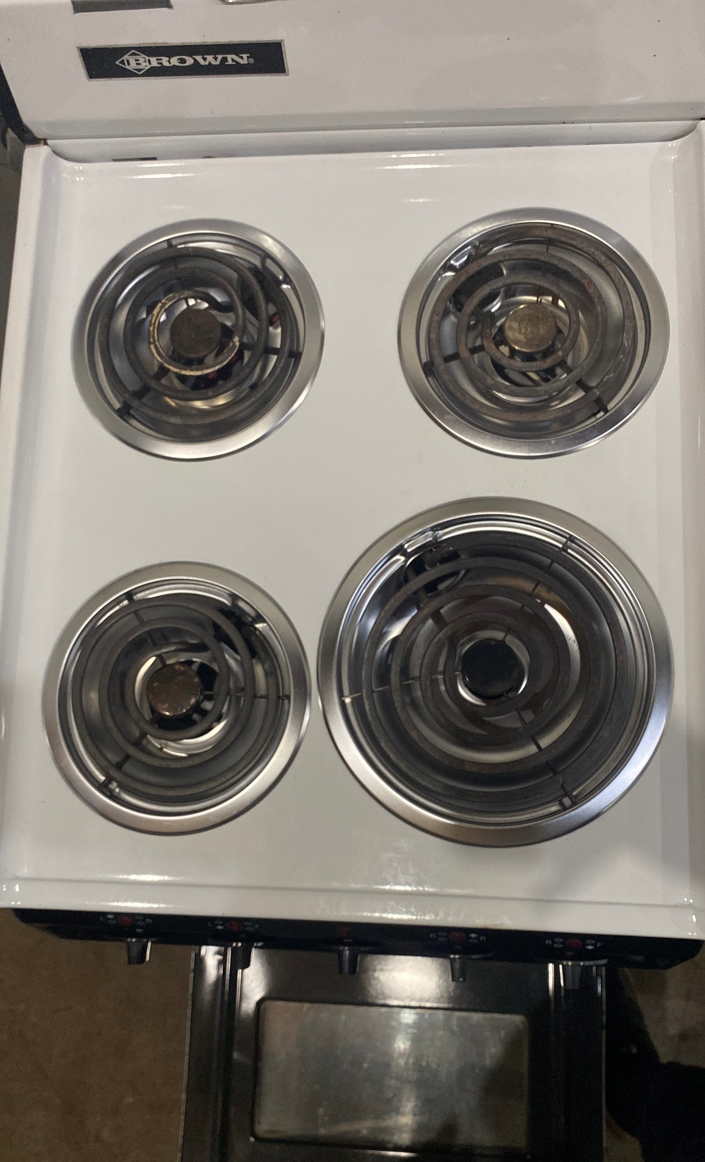 Detailed and Refurbished 20 Inch Electric Stove/Range (Processing Included in Price)